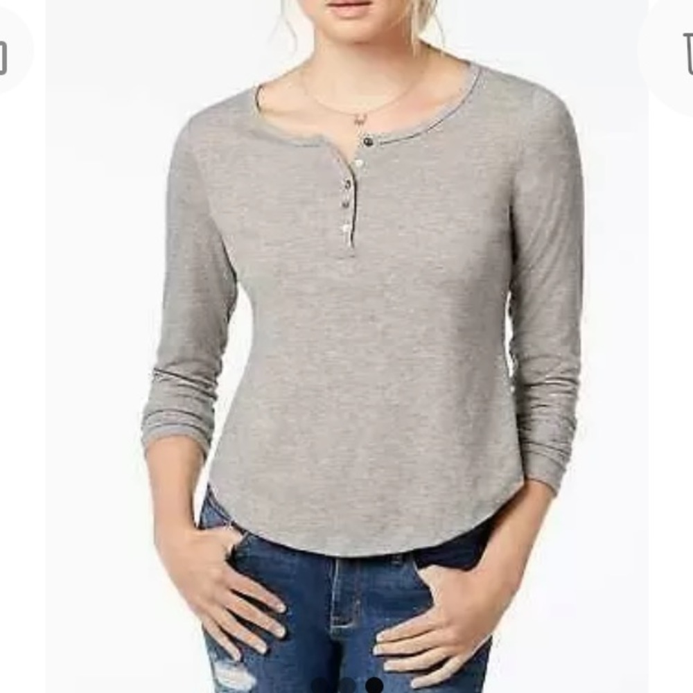 NEW American Rag Ruffle Cut Out Henley Top, Size XS, Gray